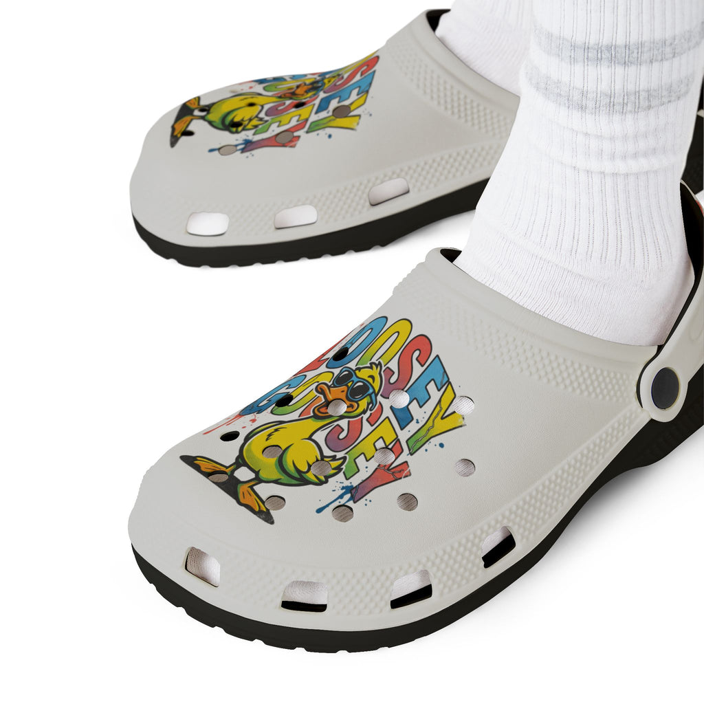 Cartoon Tweety EVA Foam Clogs — Colorful Graphic Slip-On Shoes