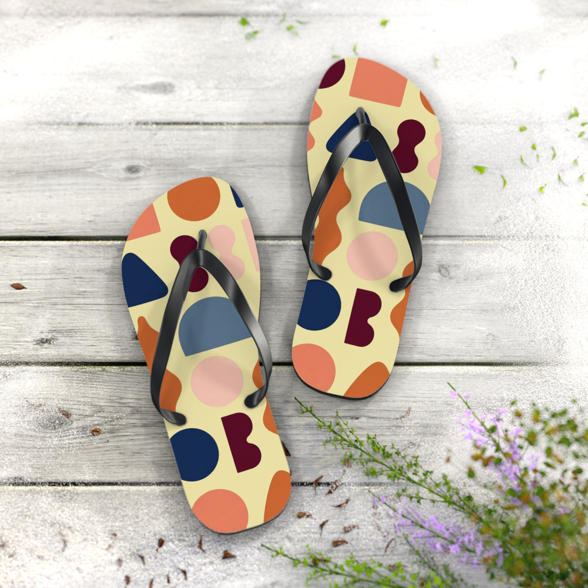 Abstract Colorblock Flip Flops – Retro Geometric Summer Sandals