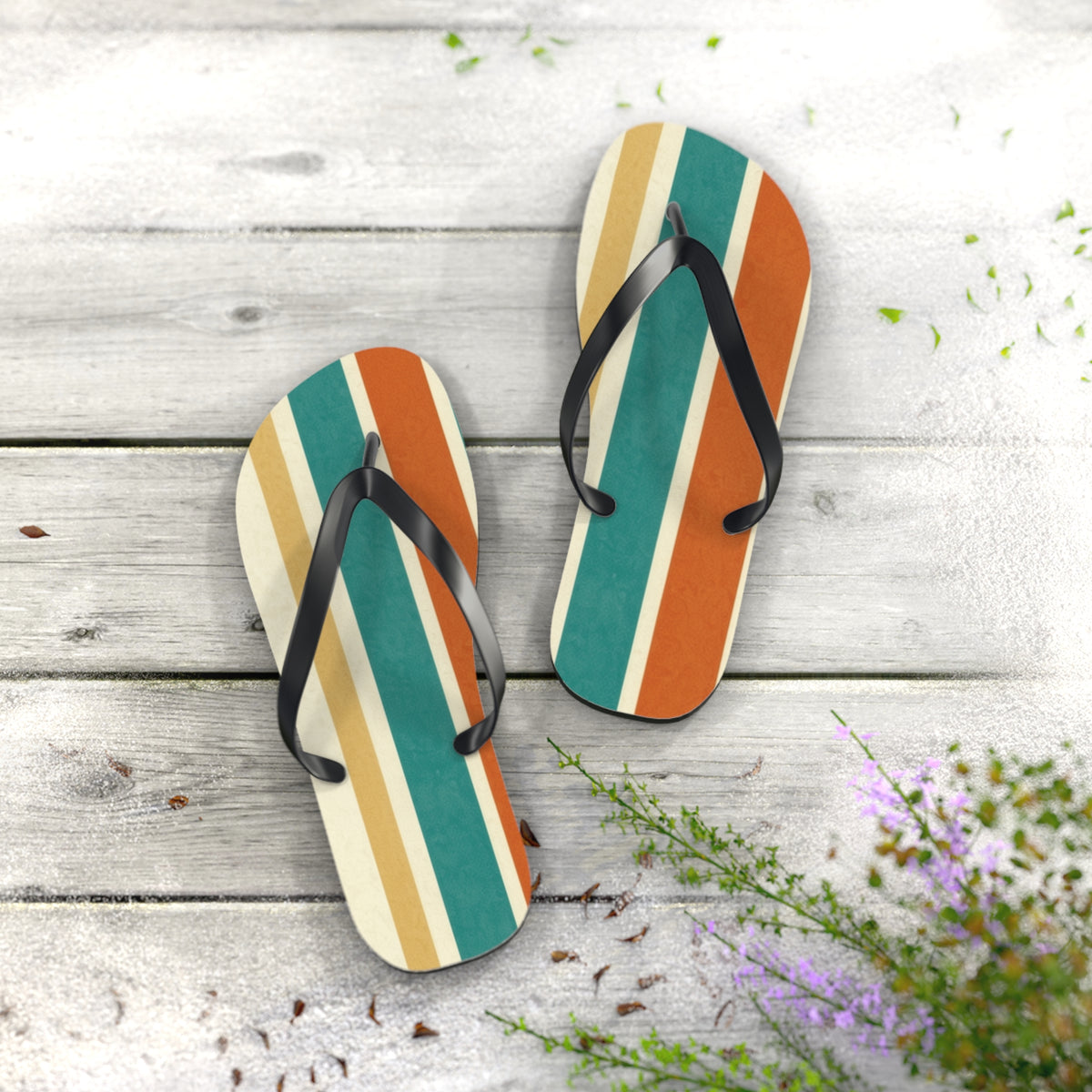 Retro Beach Stripe Flip Flops — Vintage Surf-Inspired Summer Sandals